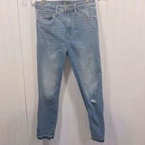 Abercrombie & Fitch Simons high rise ankle jeans